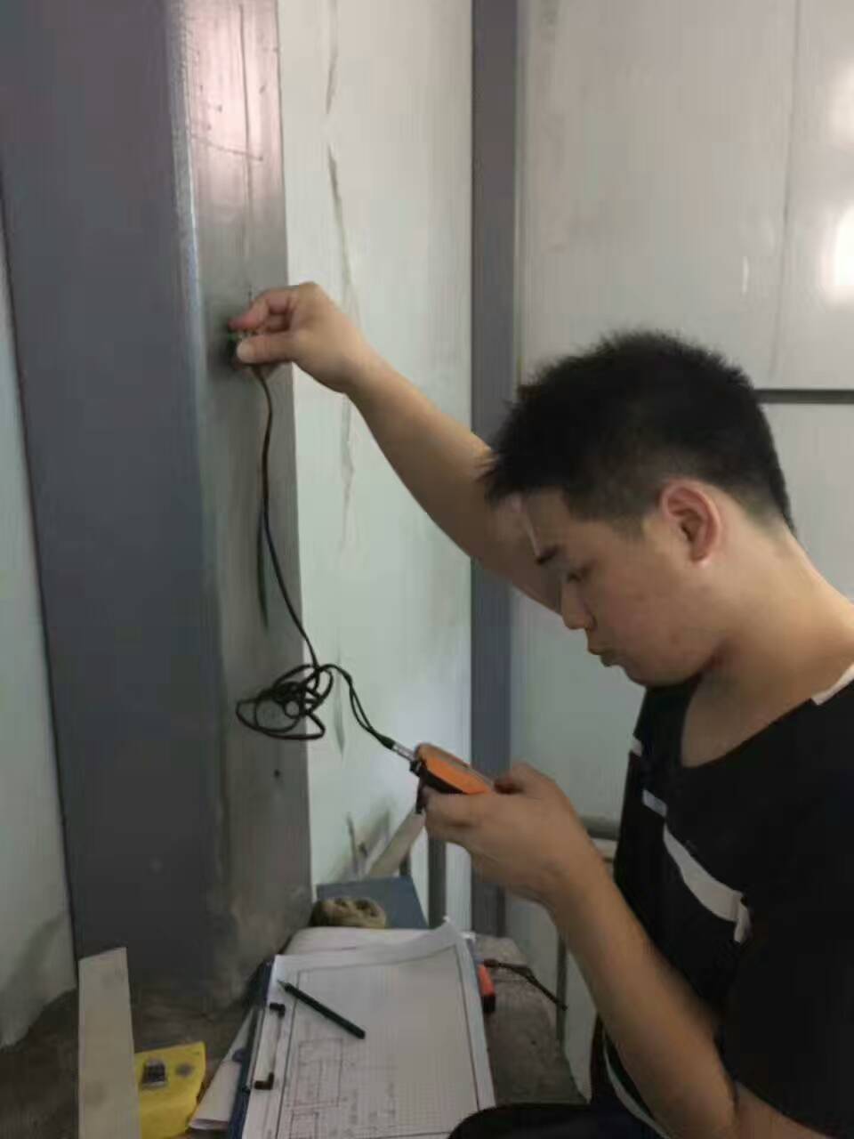 1535884792399090.jpg 1653915641.jpg