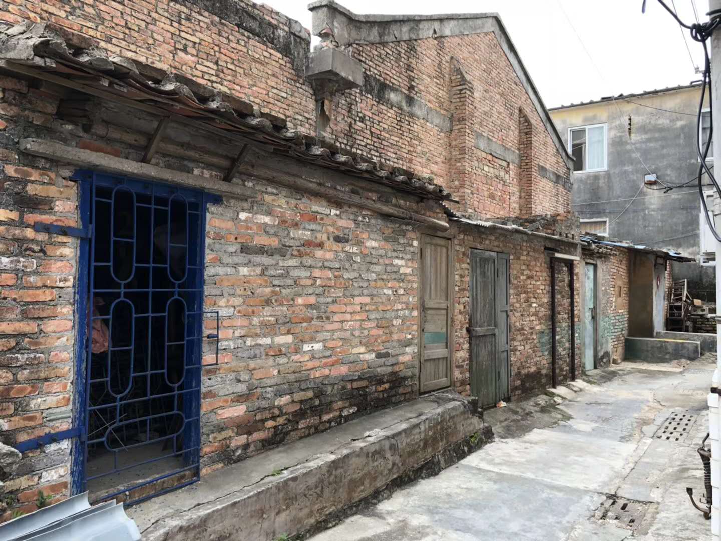 1537352600215086.jpg 554317197489835451.jpg