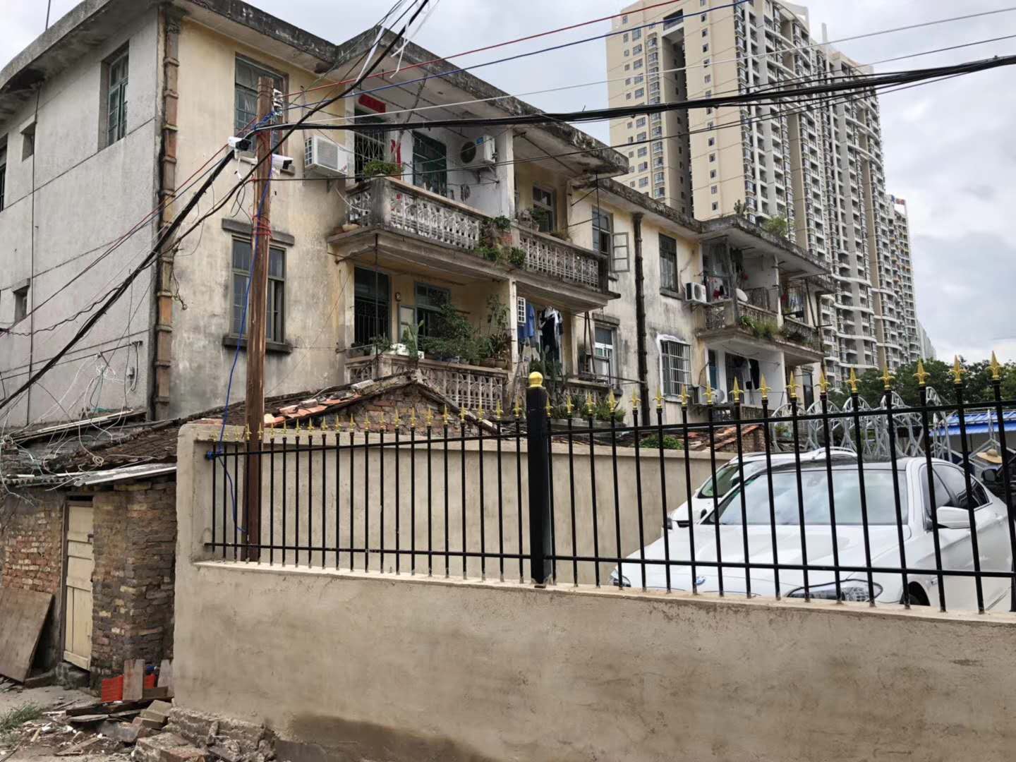 1537448743491889.jpg 730975221947718292.jpg