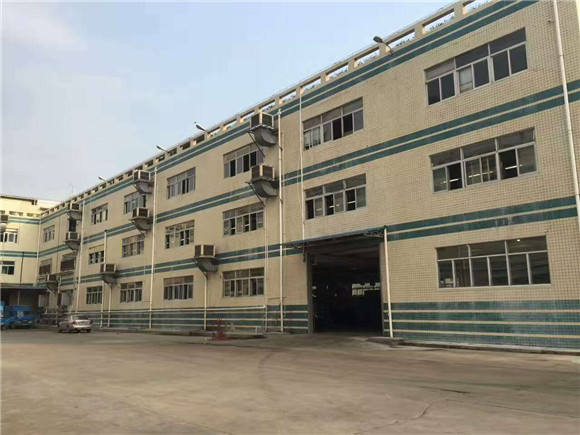 1538179318254699.jpg 14-26-06-59-1190299.jpg