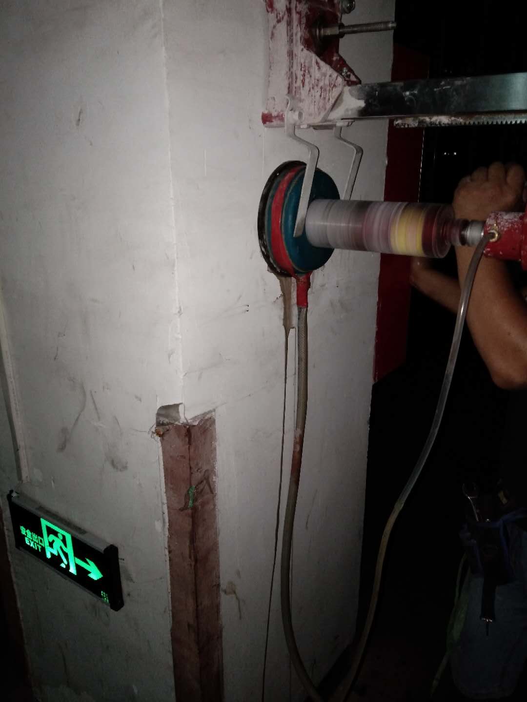 1539043789847884.jpg 249133257908335081.jpg