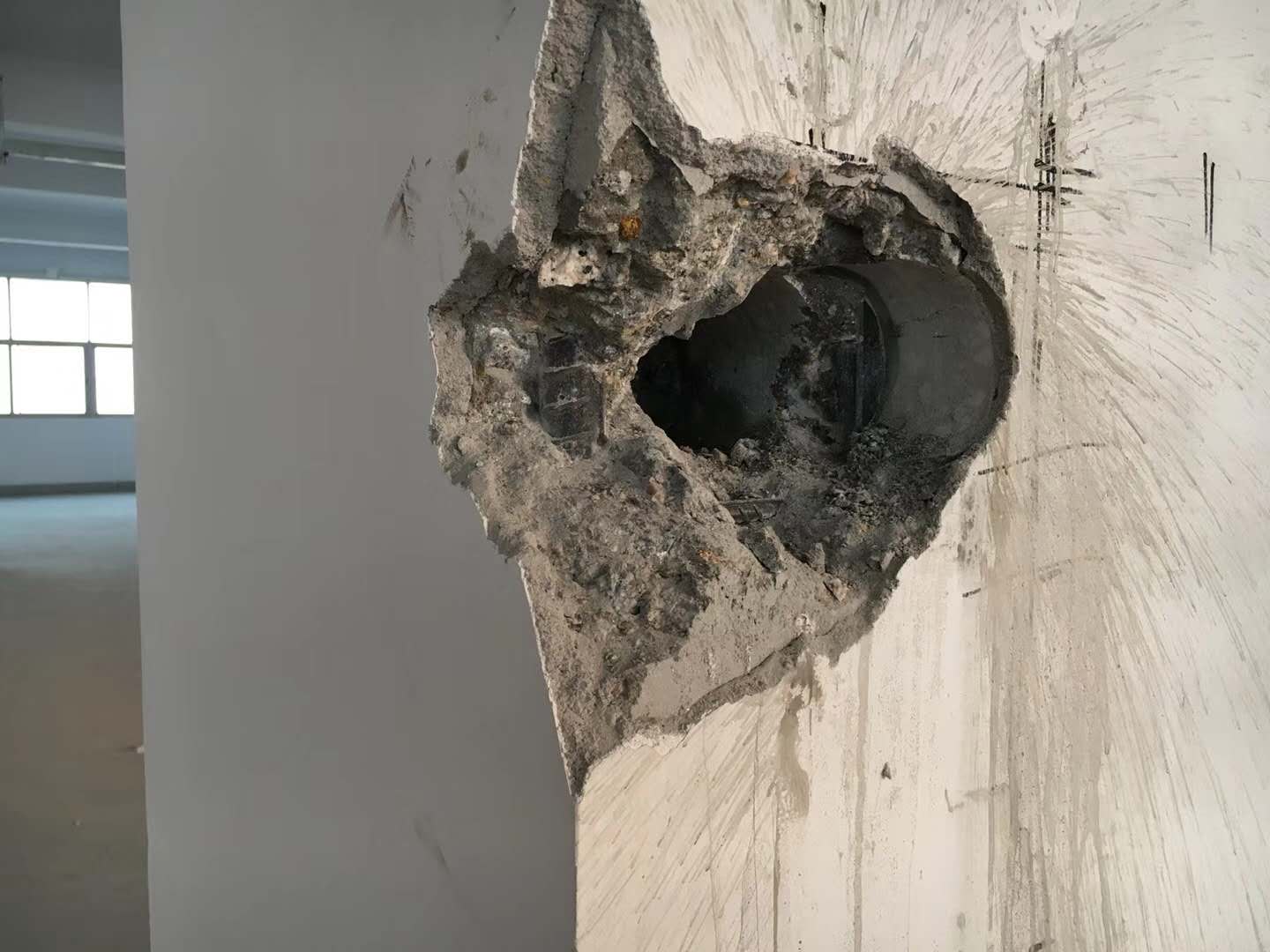 1540109626248552.jpg 649729465279967449.jpg