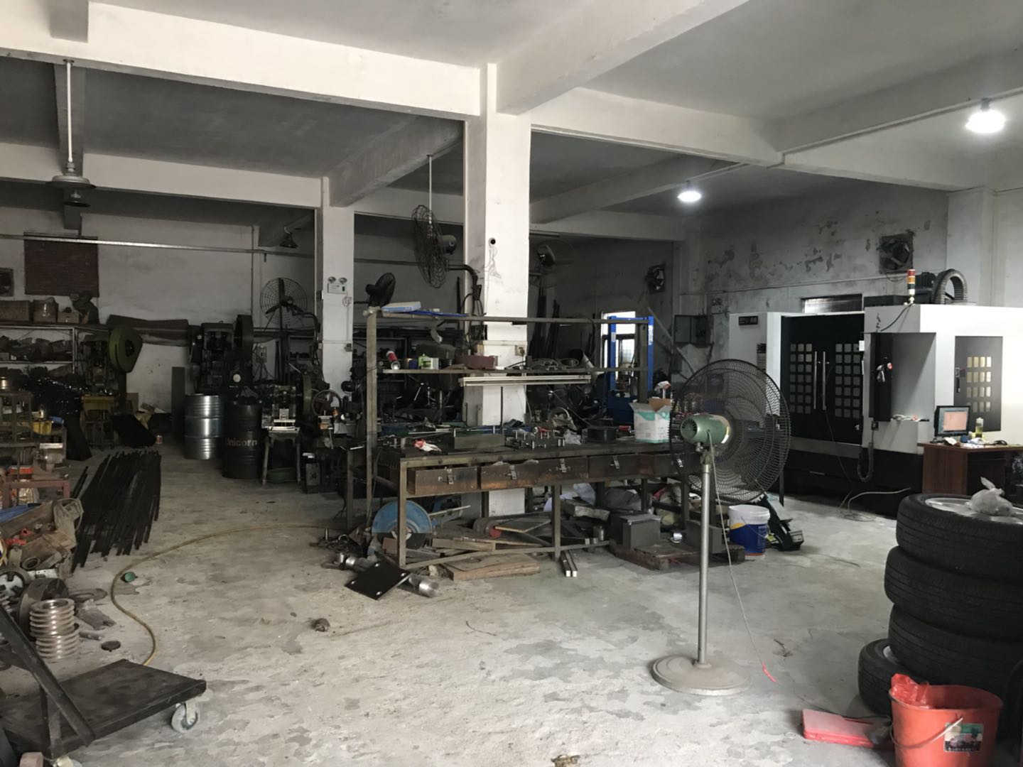 1540186366255104.jpg 921051976465518085.jpg