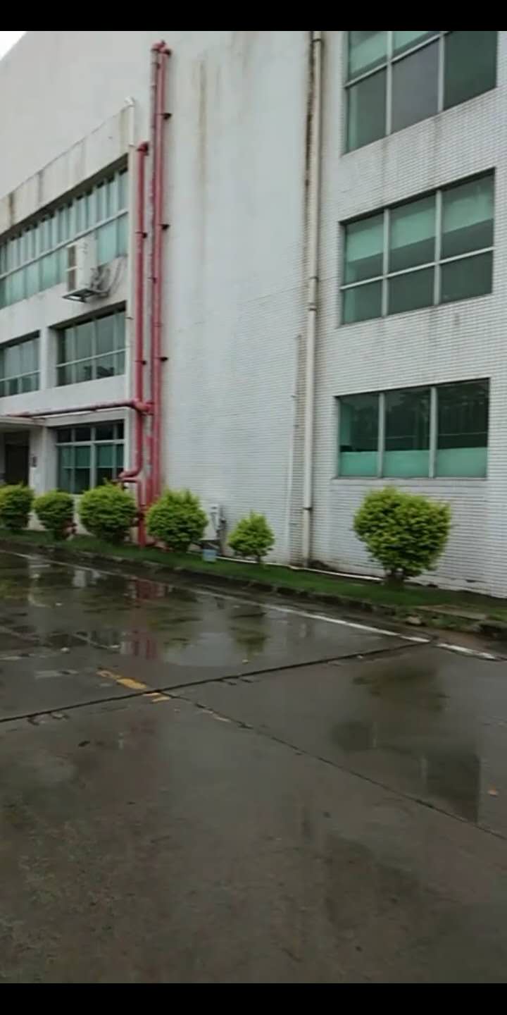 1540644137921448.jpg 161103812693511838.jpg