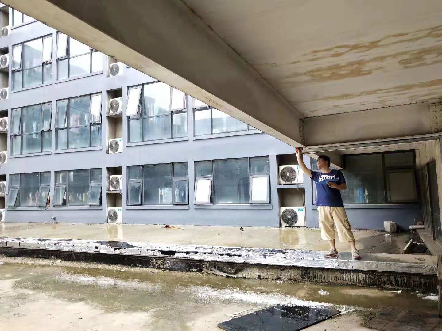 1541596856327264.jpg 297841542839962675.jpg