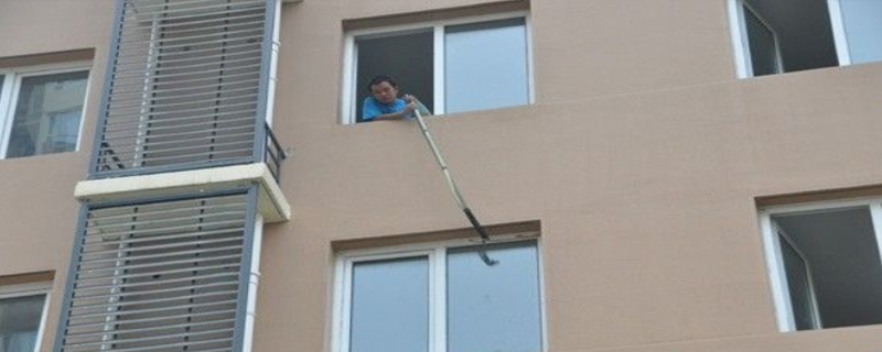 商品房外墻誰負責維修