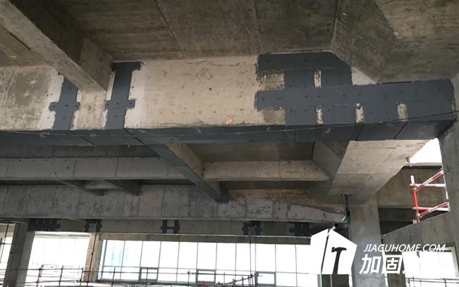 結構加固工程和新建相比，哪個更復雜?