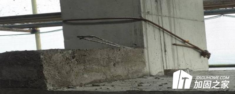 磚砌過梁的構造，應符合下列規定