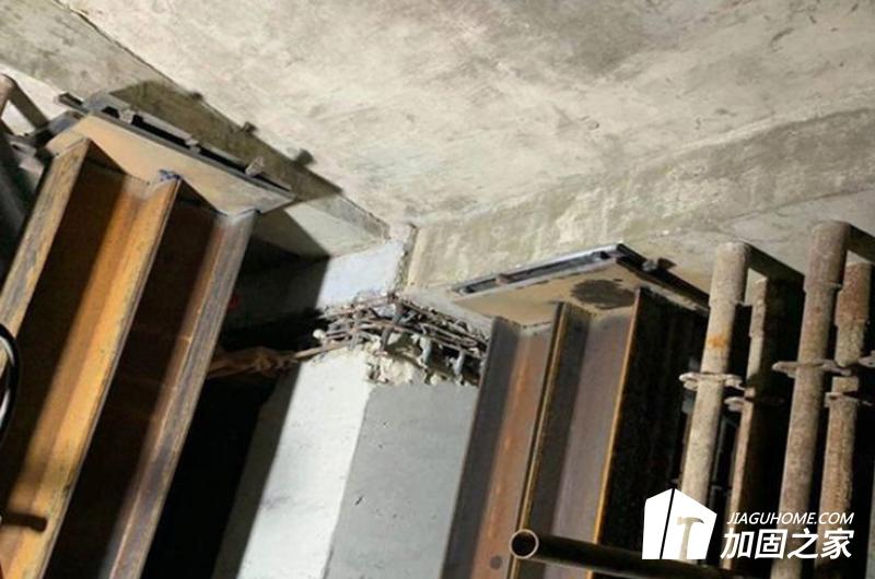 預應力筋加固的施工工藝如下